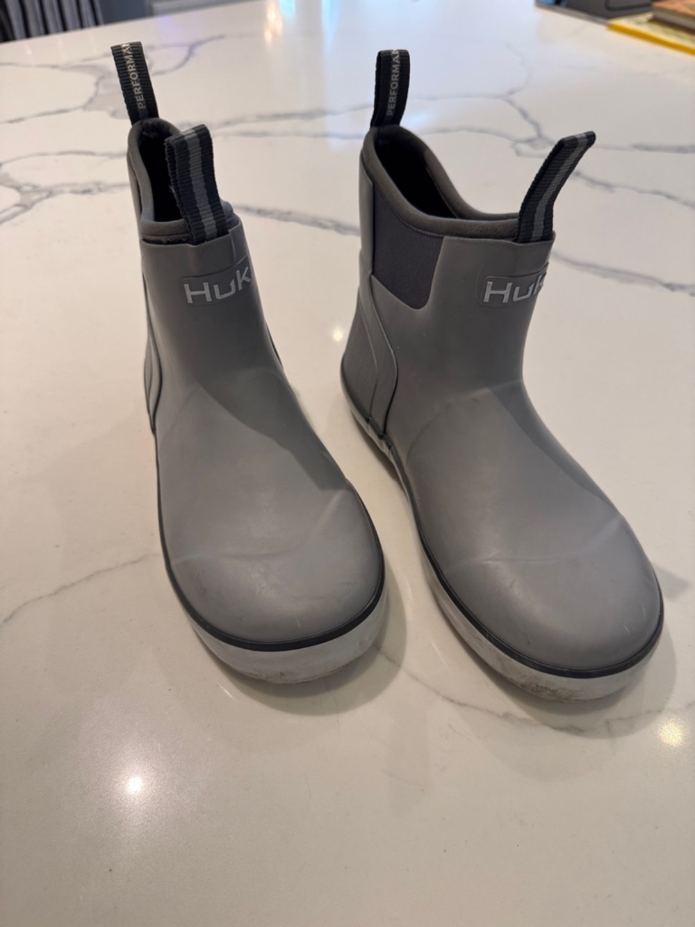 Huk Kids Gray Chelsea-Style Waterproof Rain Boots